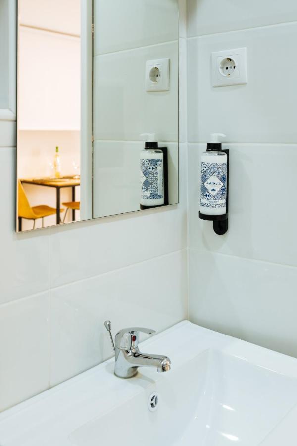 Cozy & Small Studio In The Center Lisboa Ngoại thất bức ảnh